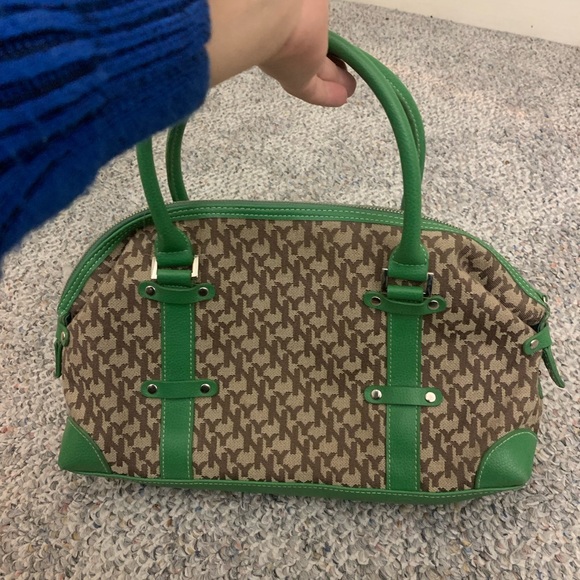 Y2K New York & Company purse - Picture 2 of 6